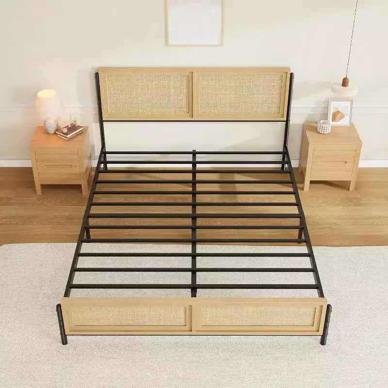 Struttura Letto Matrimoniale/King Size in Legno Boho con Testiera e Pediera in Rattan Naturale, Nessuna Rete a Molle Necessaria, Telaio in Metallo Silenzioso e Facile da Montare