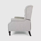 Poltrona Reclinabile Grande Apaloosa con Schienale Alto e Schienale a Pressione Grigio Chiaro: Trapuntata, Profili Borchiati, Gambe in Legno